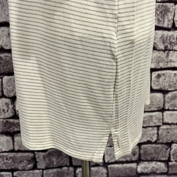 Chico's Ivory W/ Gold Metallic Striped V-Neck Short Sleeve Blouse Size XL - Picture 6 of 10